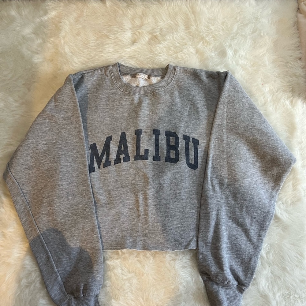 Brandy Melville Gray Malibu Women's Sweater